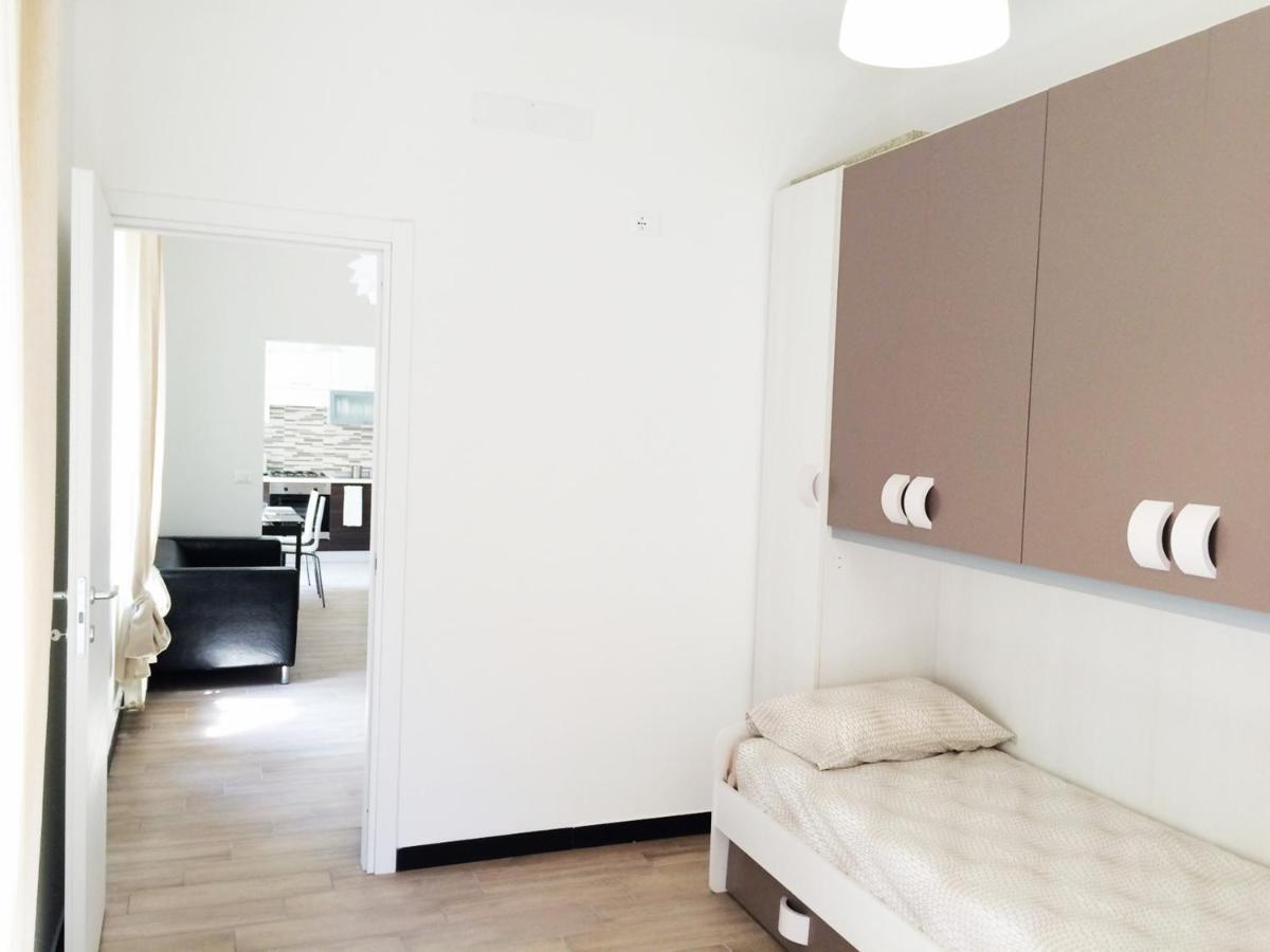 Miramare Apartment Genova Bagian luar foto