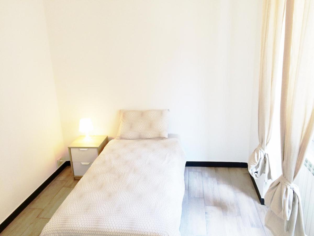 Miramare Apartment Genova Bagian luar foto